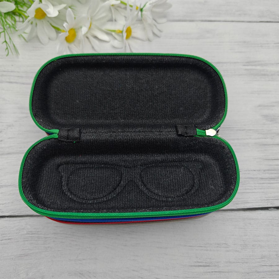 Zipper glasses