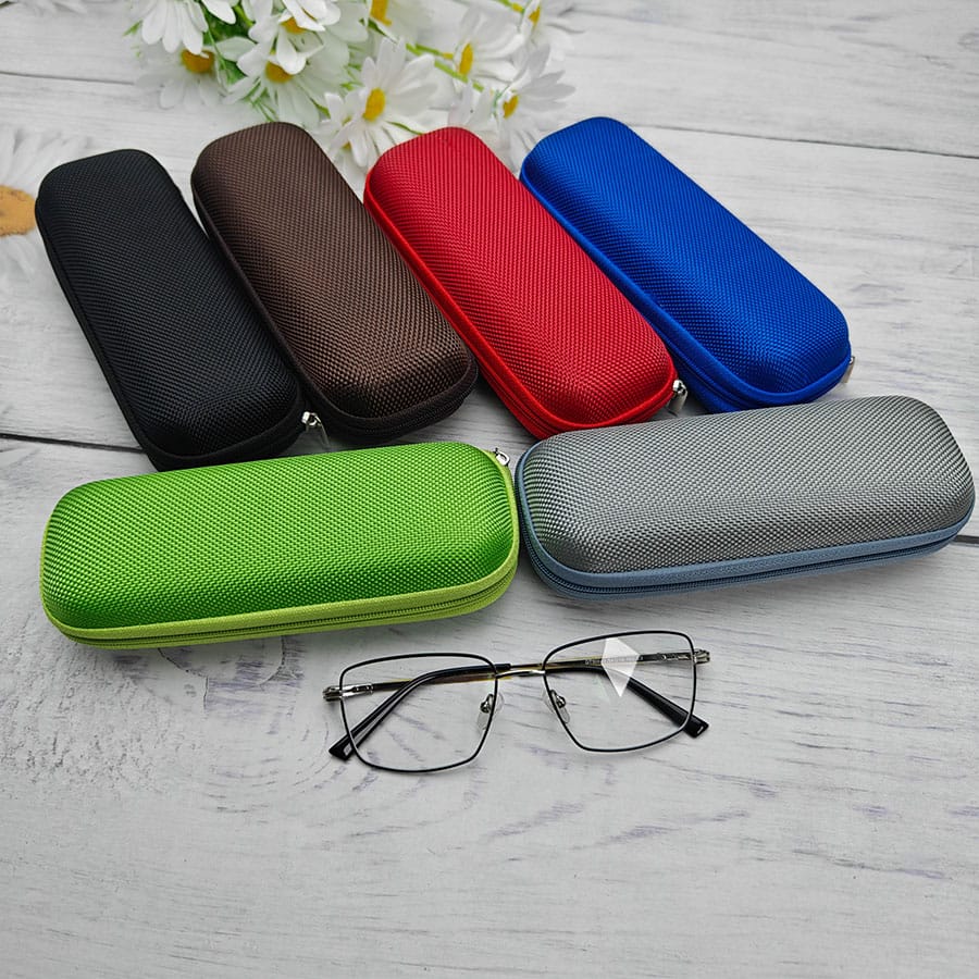 Zipper glasses case