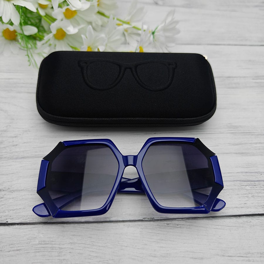 Zipper glasses case