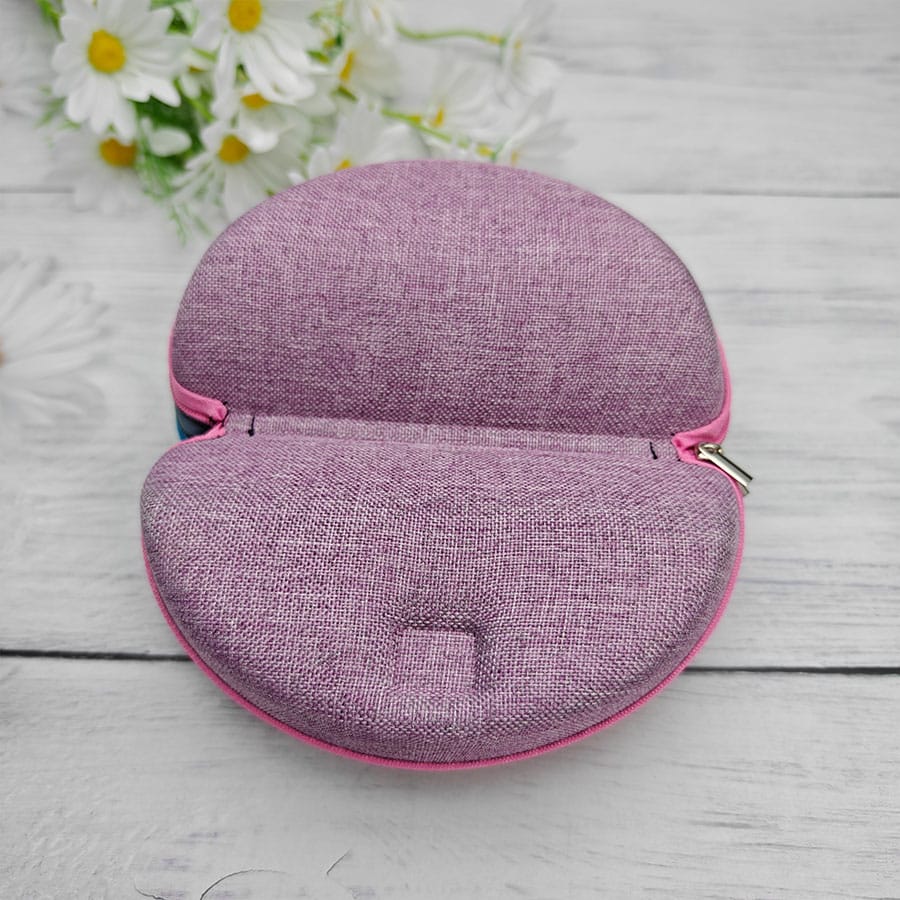 Zipper glasses case