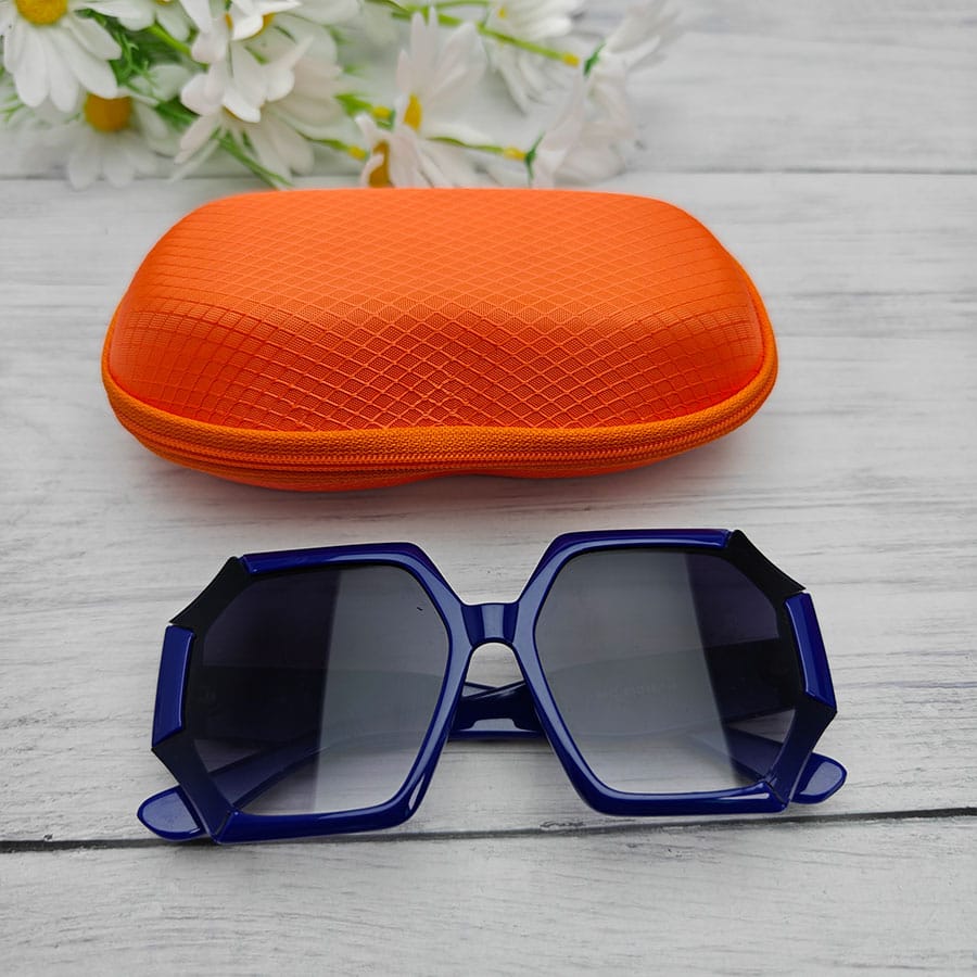 Zipper glasses case