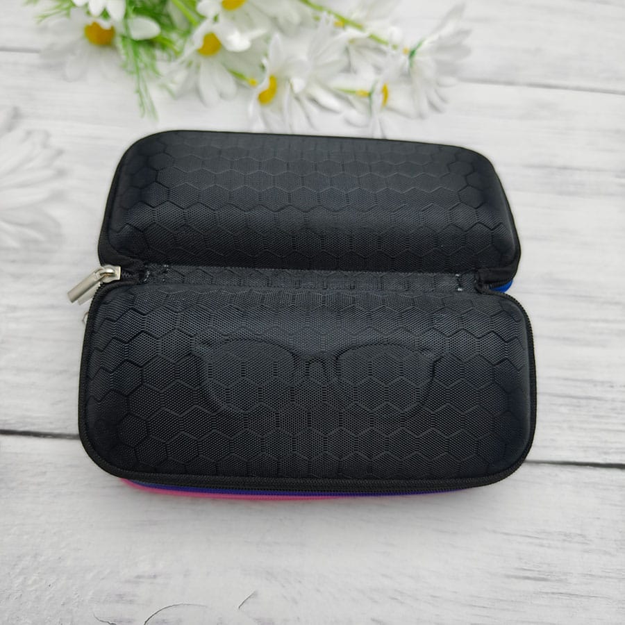 Zipper glasses case
