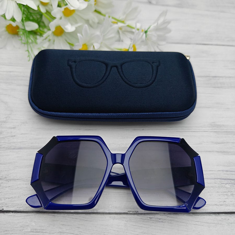 Zipper glasses case
