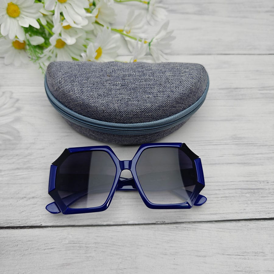 Zipper glasses case