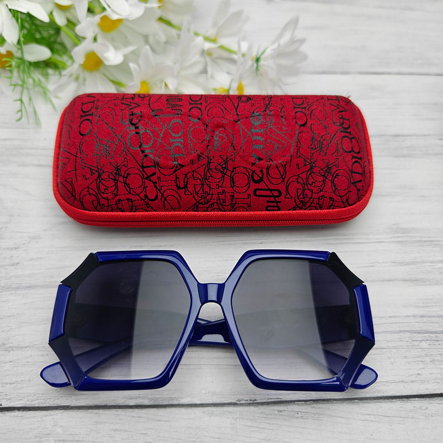 Zipper glasses case