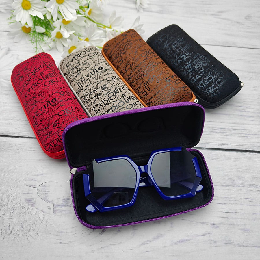 Zipper glasses case
