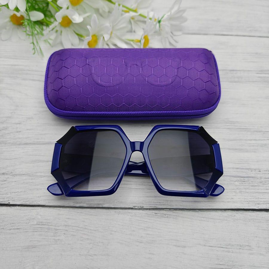 Zipper glasses case