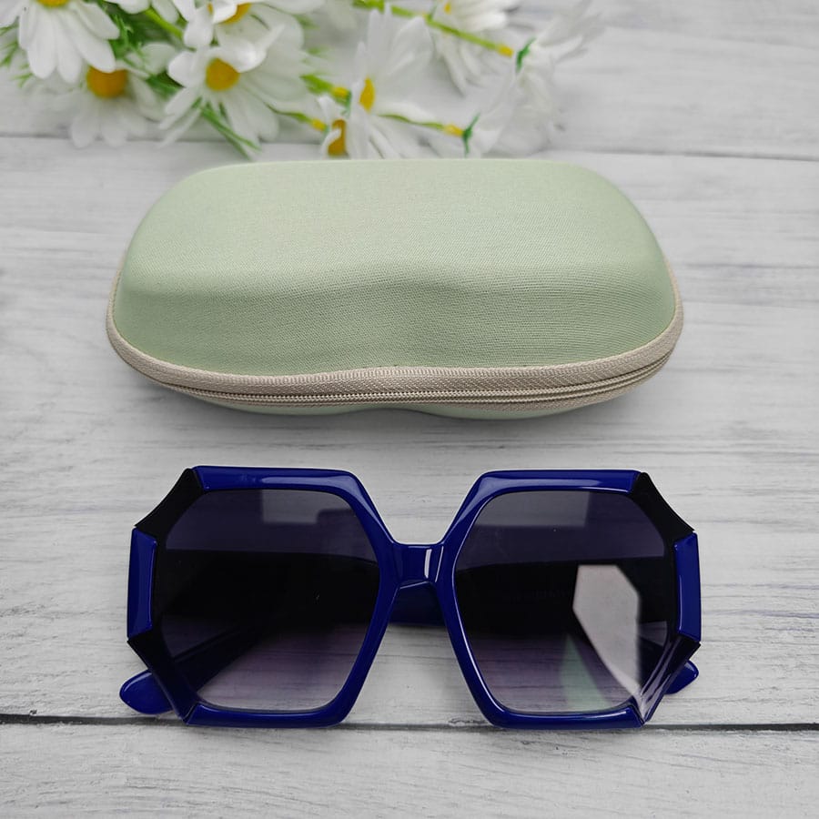 Zipper glasses case
