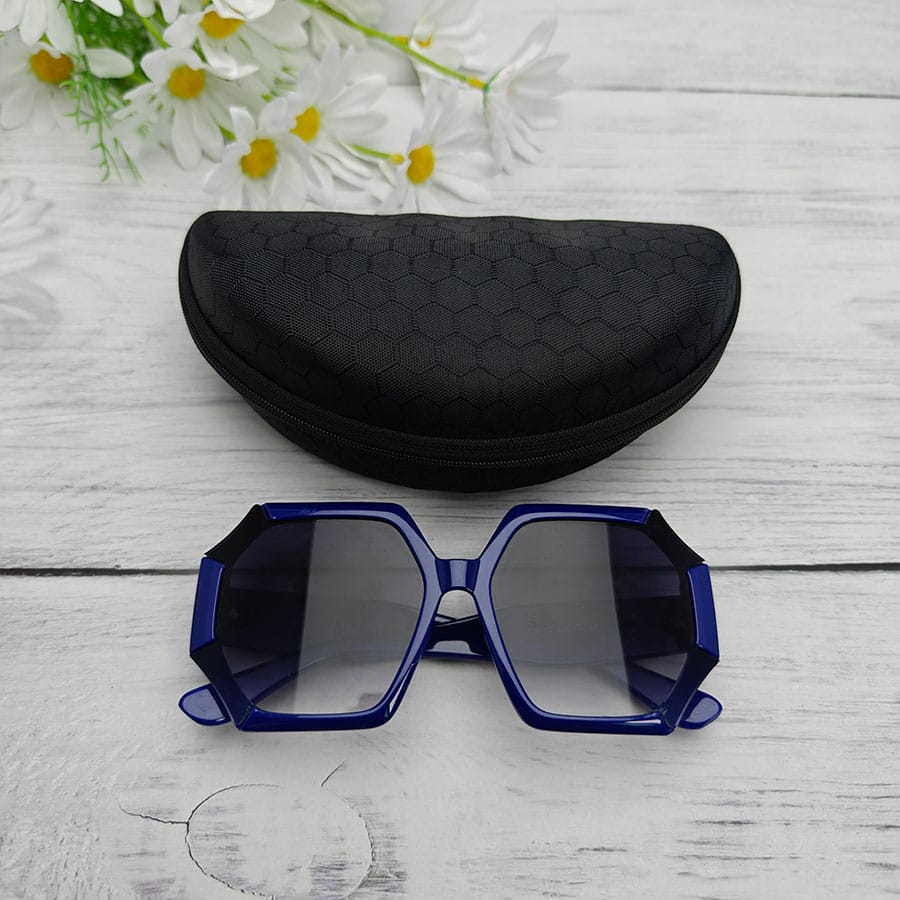 Zipper glasses case