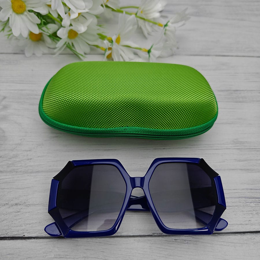 Zipper glasses case