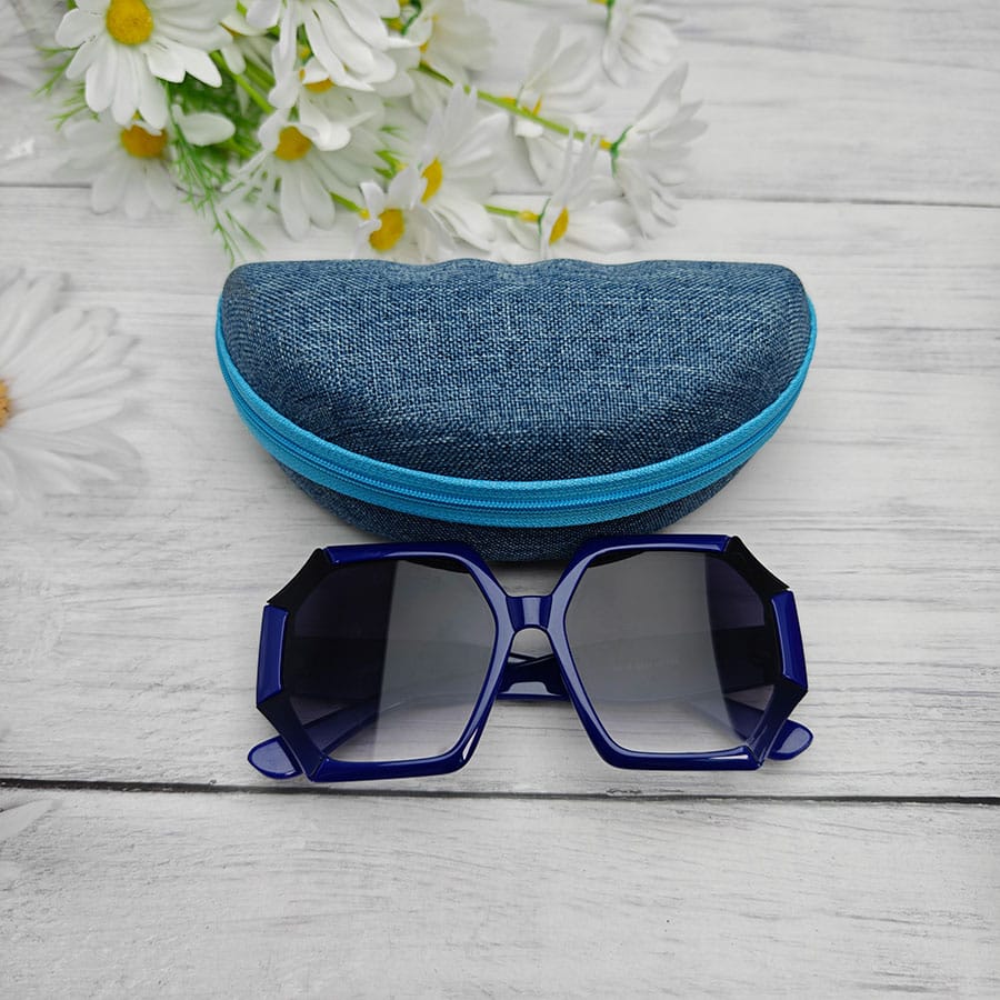 Zipper glasses case