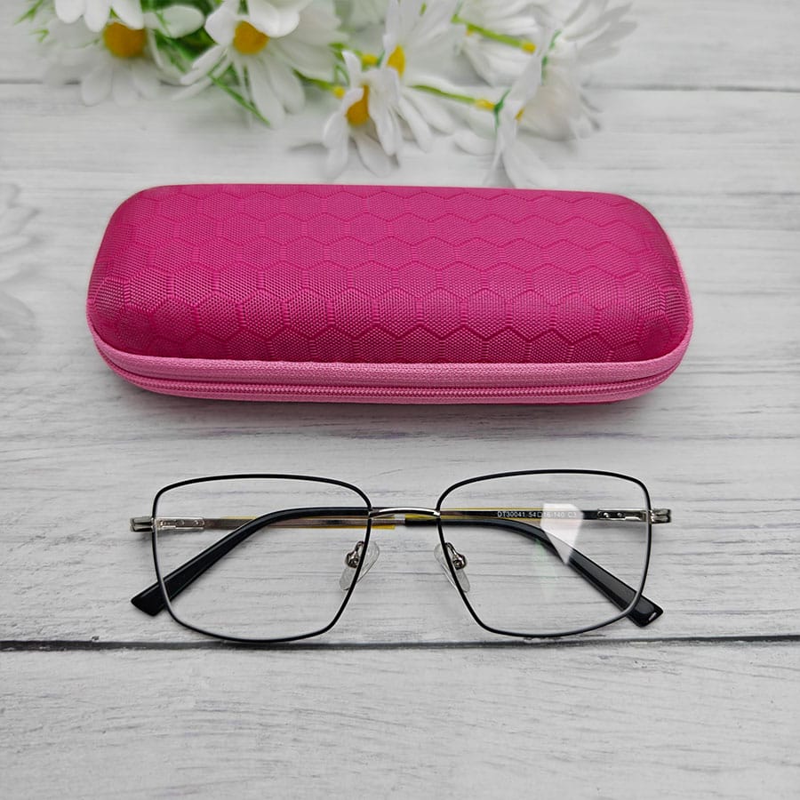 Zipper glasses case