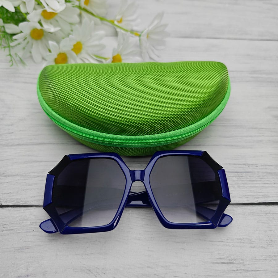 Zipper glasses case