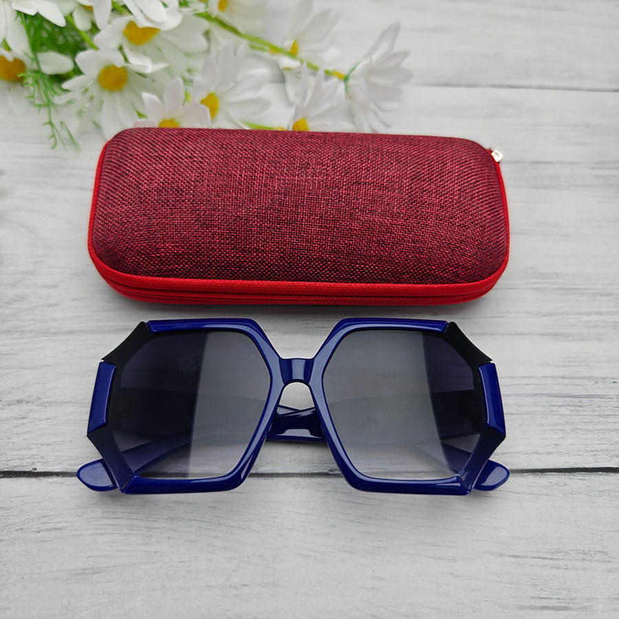 Zipper glasses case