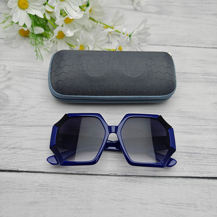 Zipper glasses case
