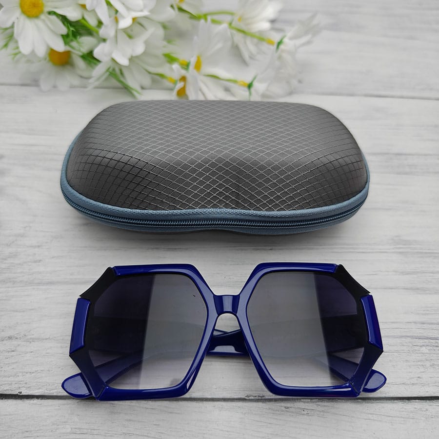 Zipper glasses case