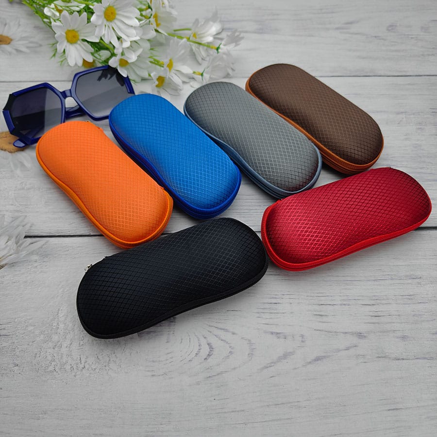 Zipper glasses case