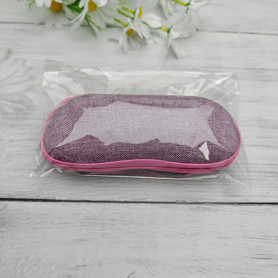 Zipper glasses case