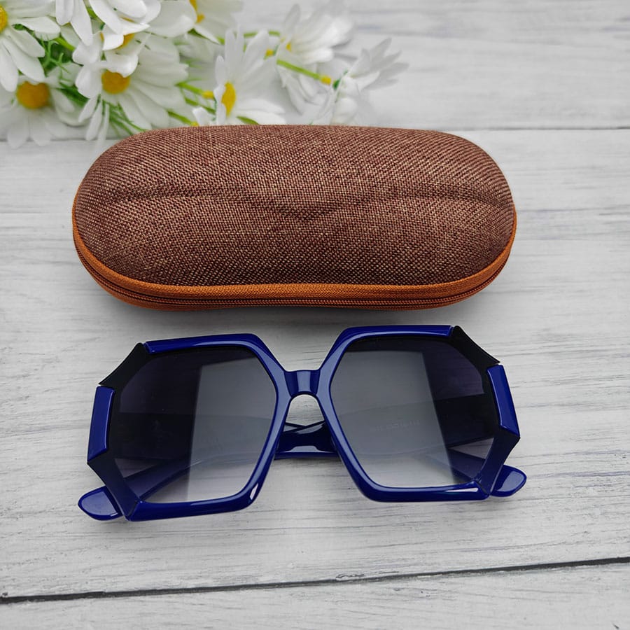 Zipper glasses case