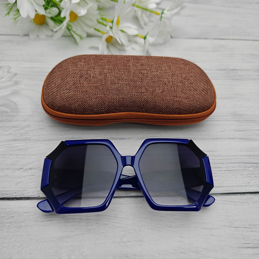 Zipper glasses case