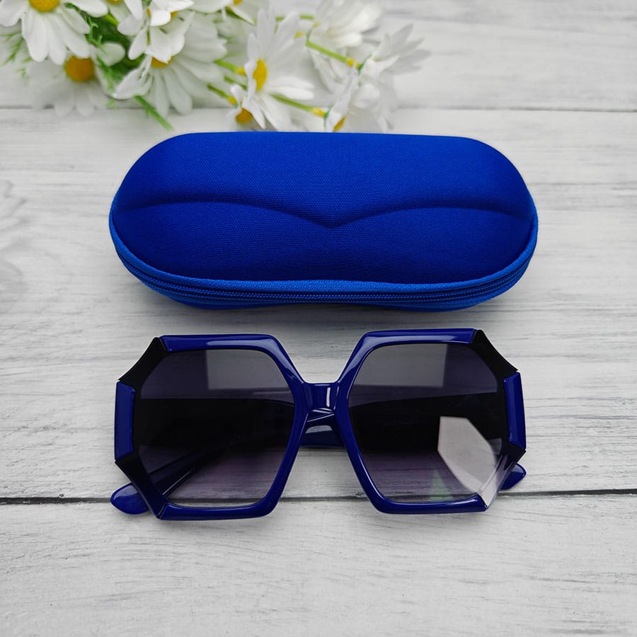 Zipper glasses case