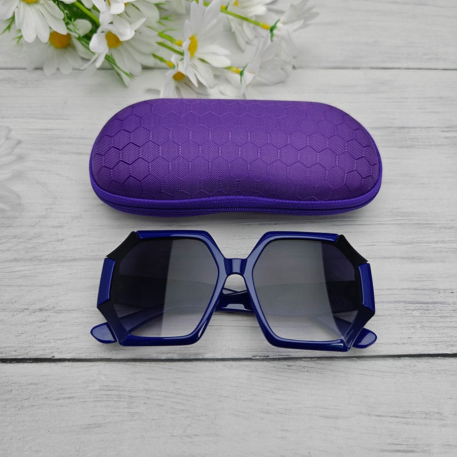 Zipper glasses case