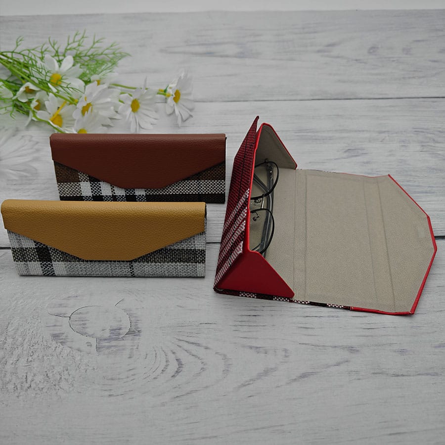 Folding box