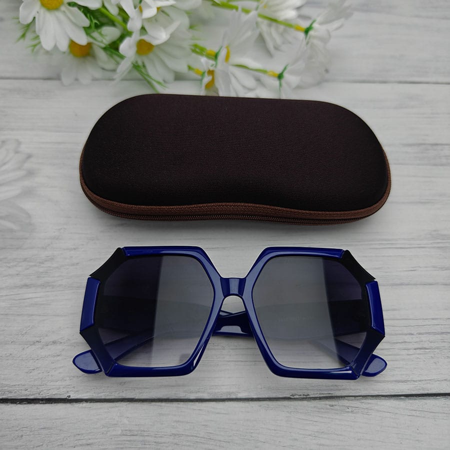 Zipper glasses case