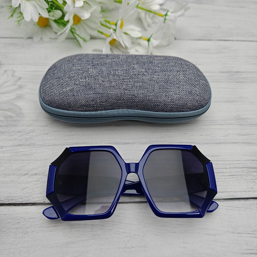 Zipper glasses case