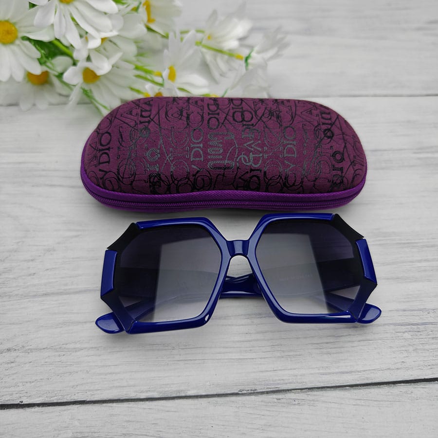 Zipper glasses case
