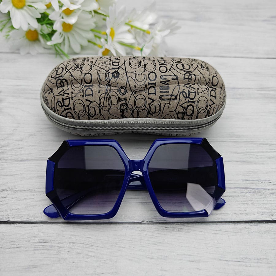 Zipper glasses case