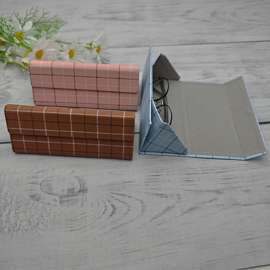 Folding box