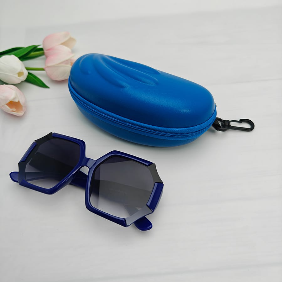 Zipper box