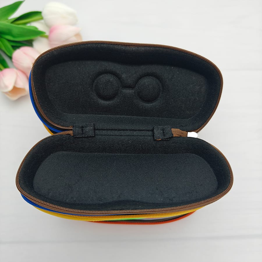Zipper box