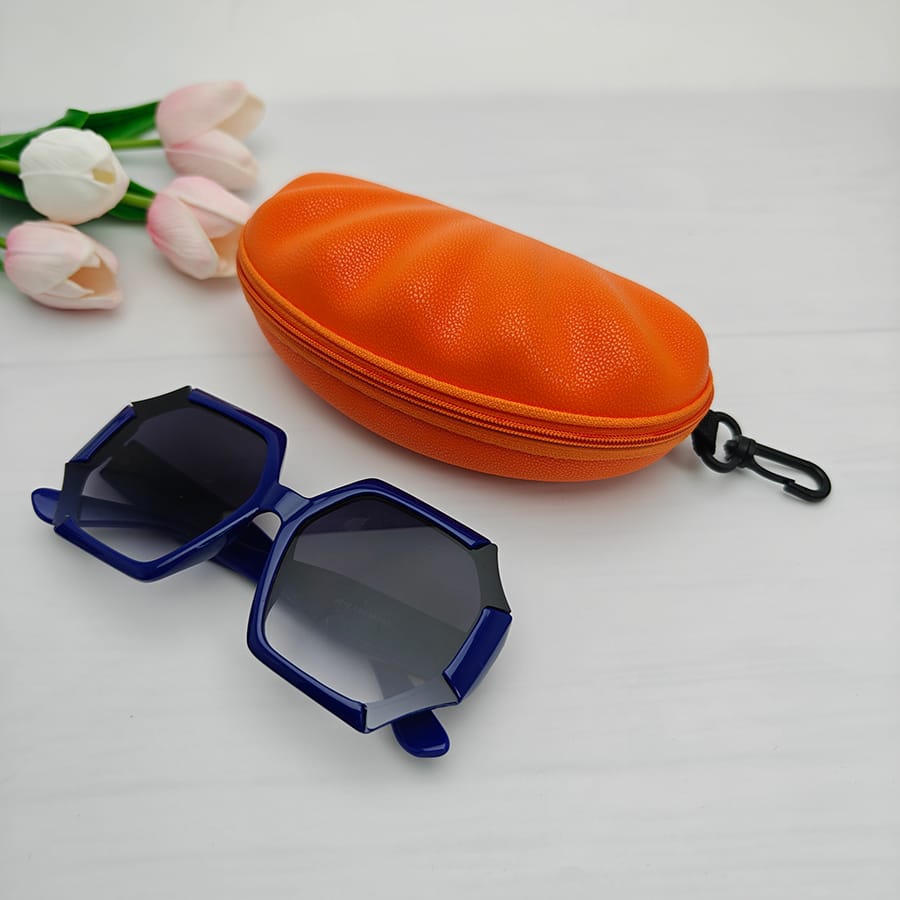 Zipper box