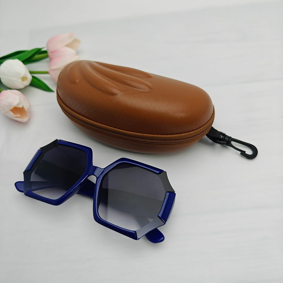 Zipper box