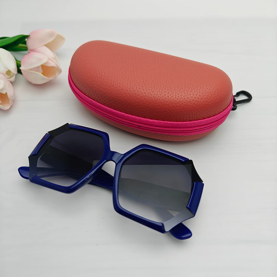 Zipper box