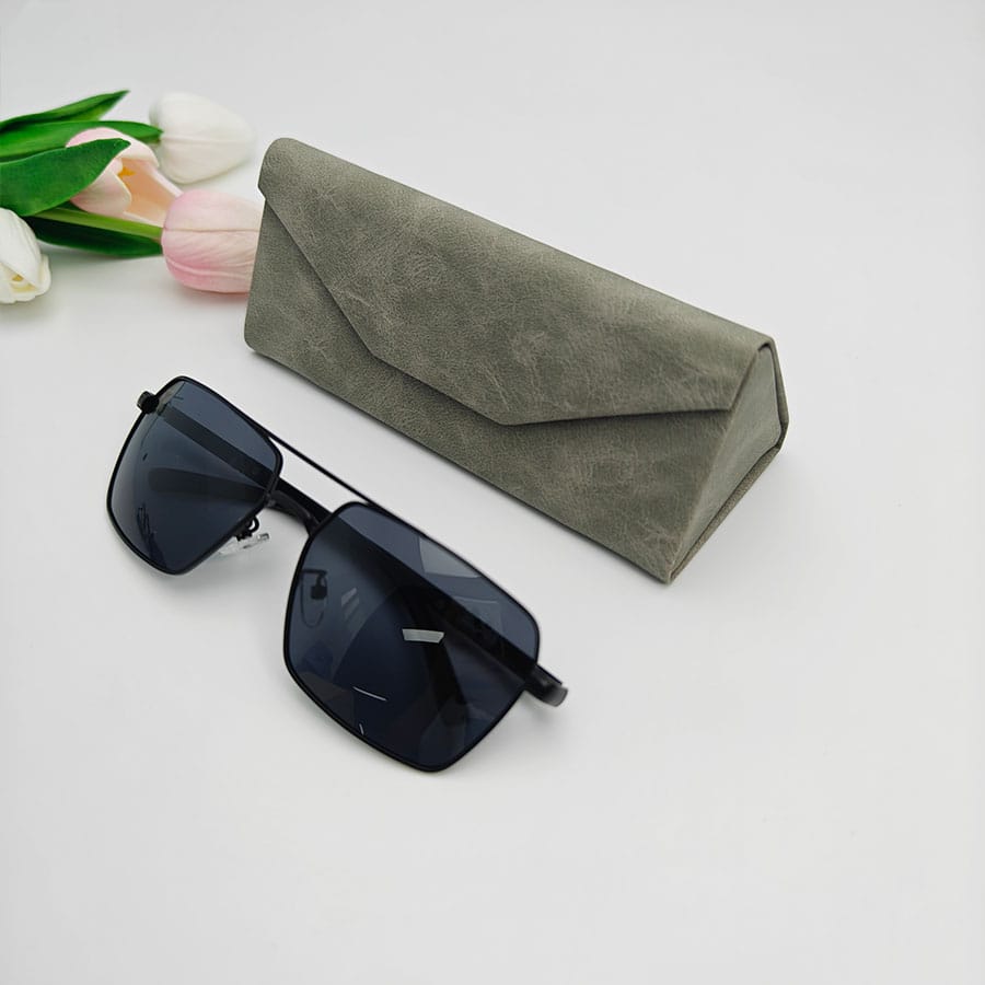 Folding box