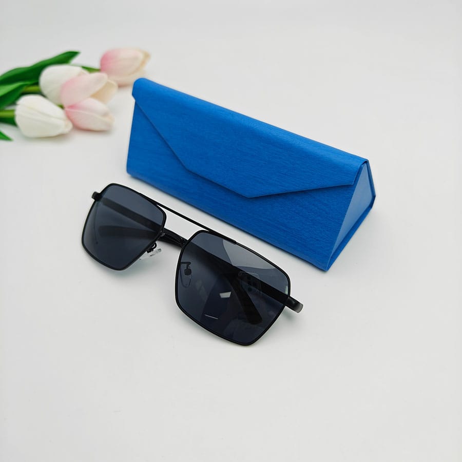Folding box