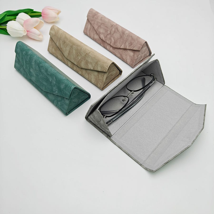 Folding box