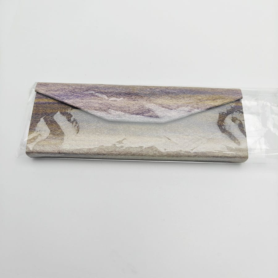 Folding case