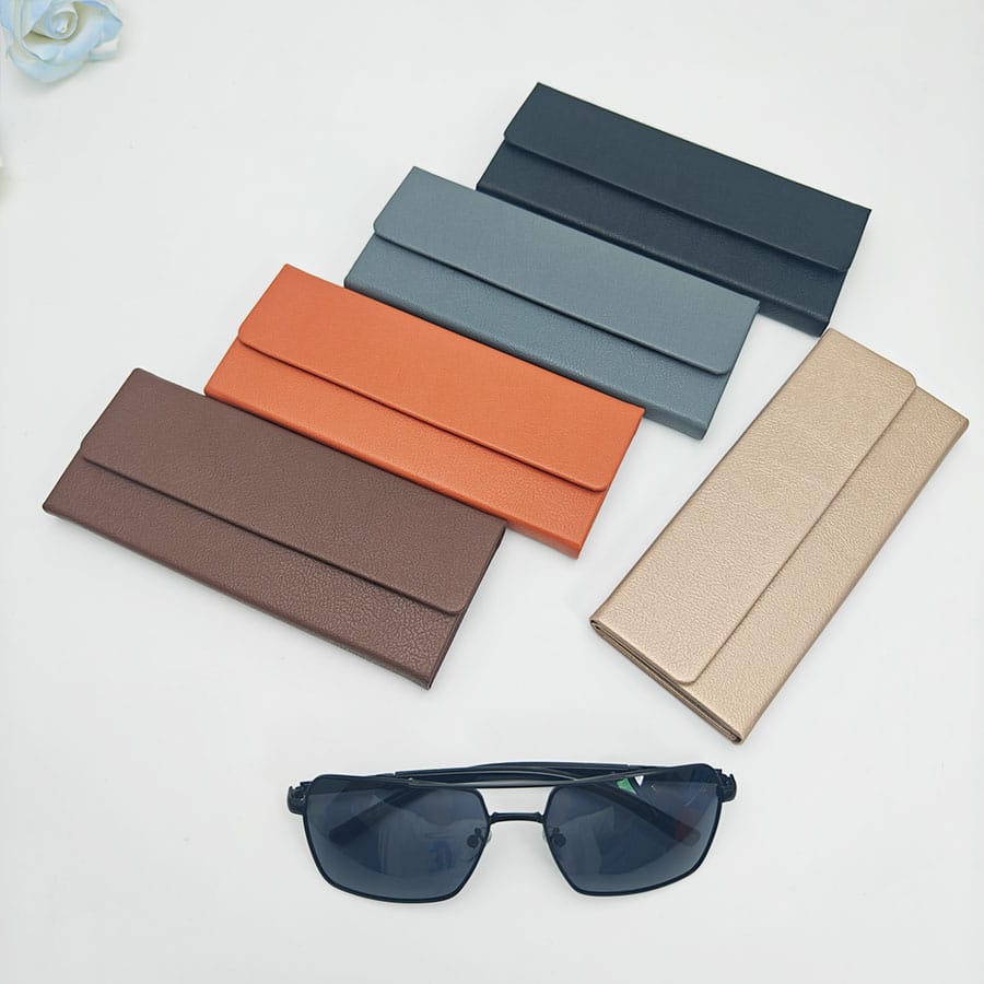 Folding case