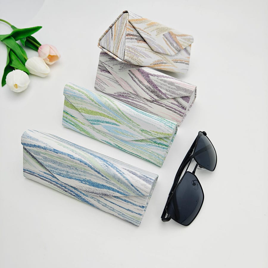 Folding case