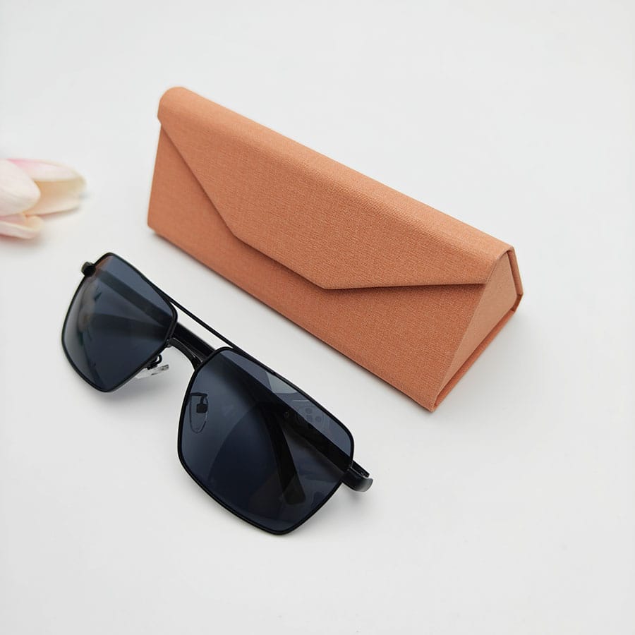 Folding case 