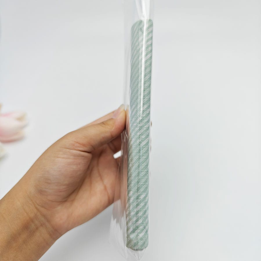 Folding case 
