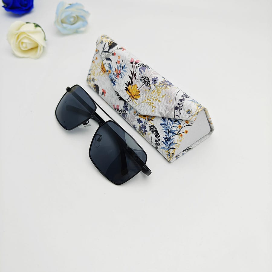 Folding case