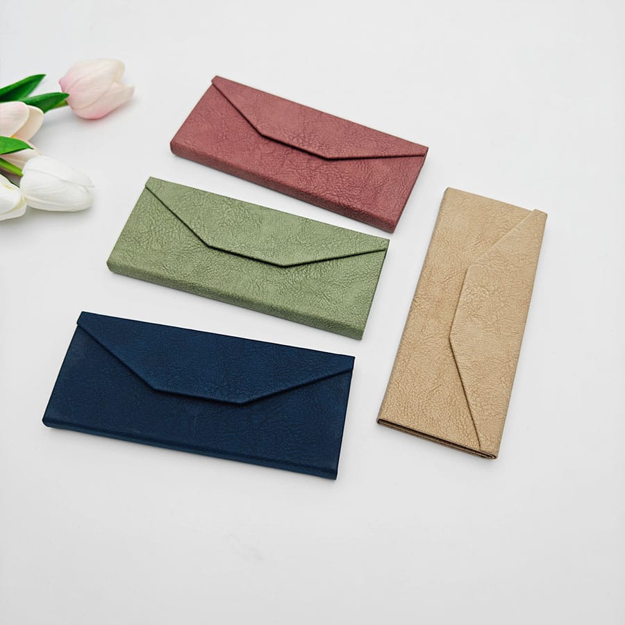 Folding case