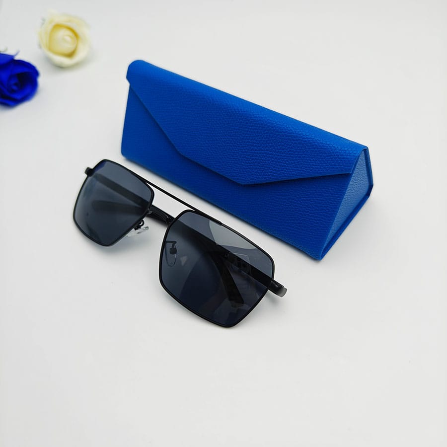 Folding case