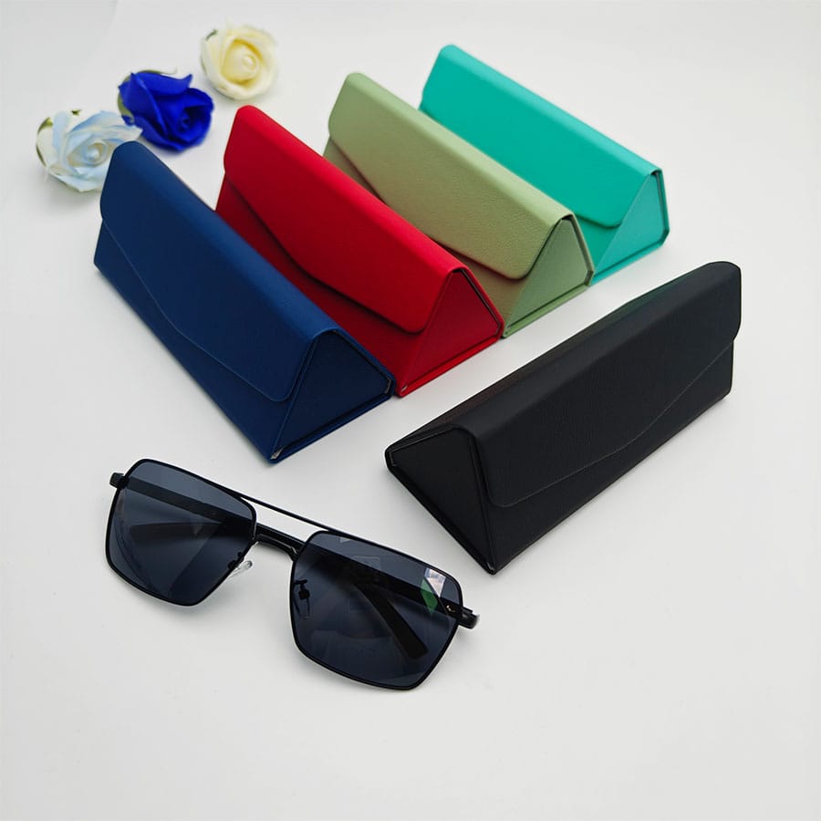 Folding case 