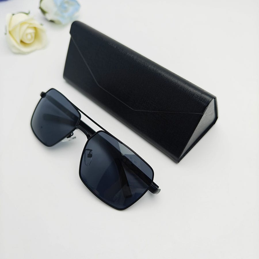 Folding case